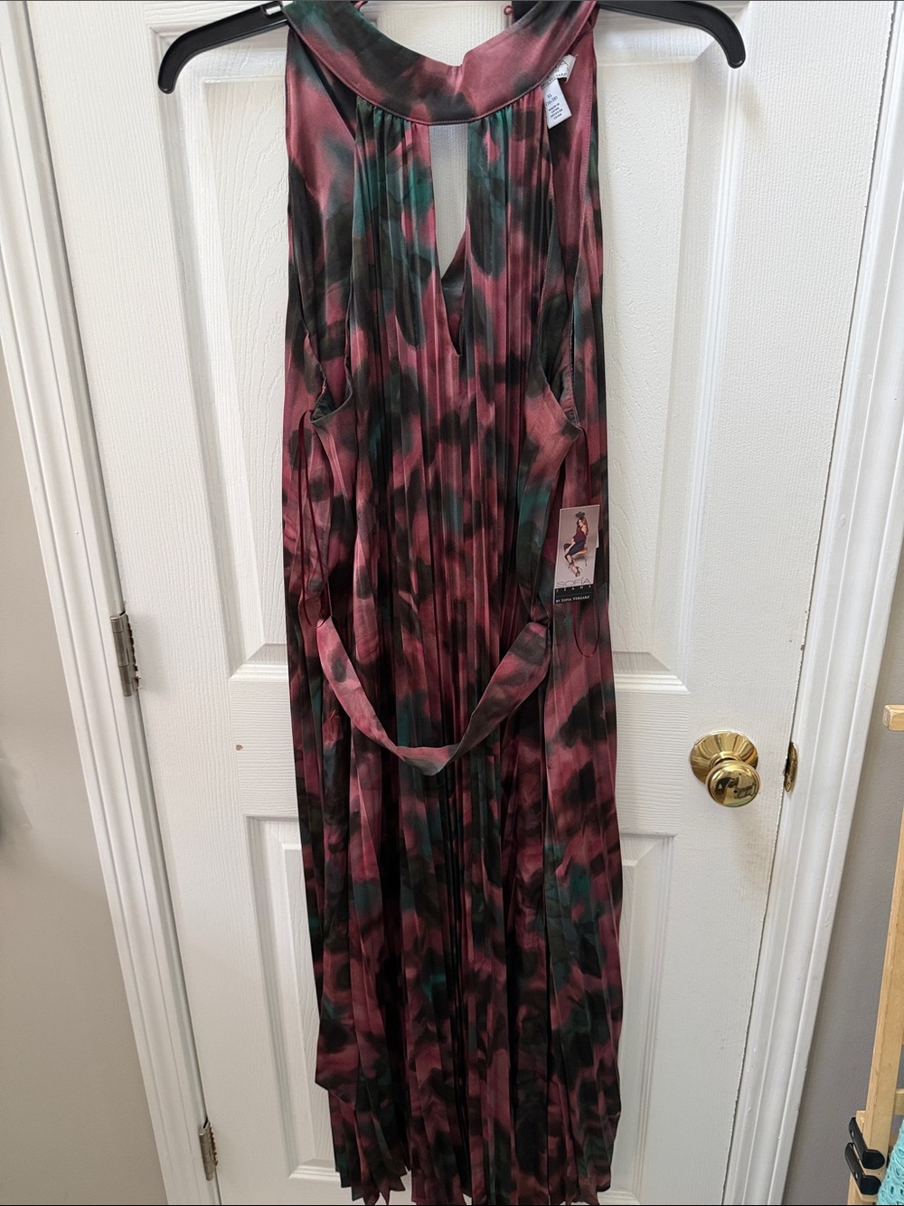 sofia by sofia vergara Sleeveless Halter Maxi Dress in Rose & Teal